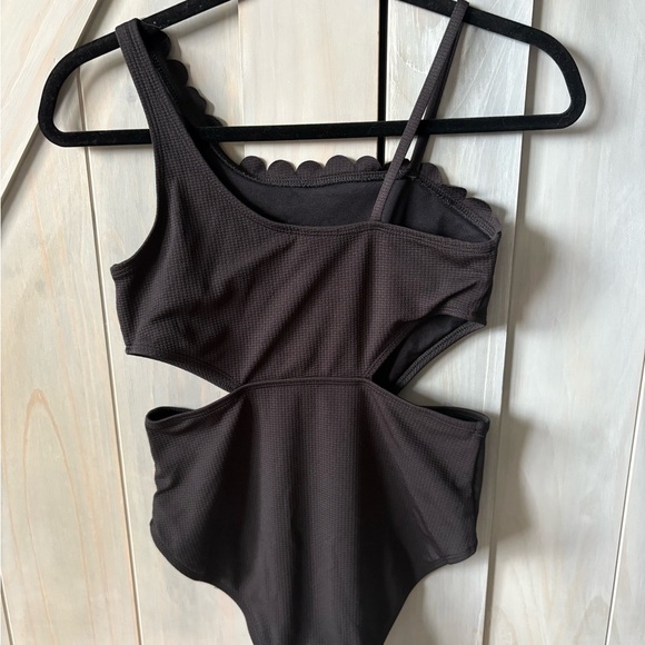 Black One-Piece Swimsuit - Picture 3 of 5
